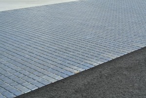 Testovac drha pro automobily ze specilnch dlaeb SKID PAN.